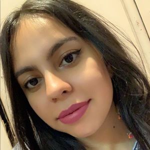 Meet your Posher, Anusha